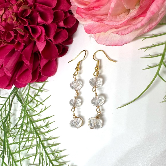 NEW⚜️Aurora Borealis Chandelier Crystal Earrings - Picture 5 of 6